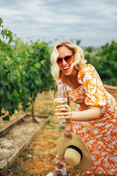 Winery hens fun in the sun